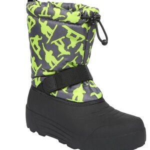 Black and Green Winter Boots